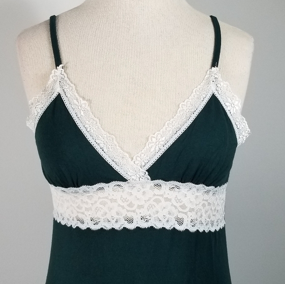 Green & Cream Lace Trim Slip Chemise | Size Medium - Picture 4 of 6
